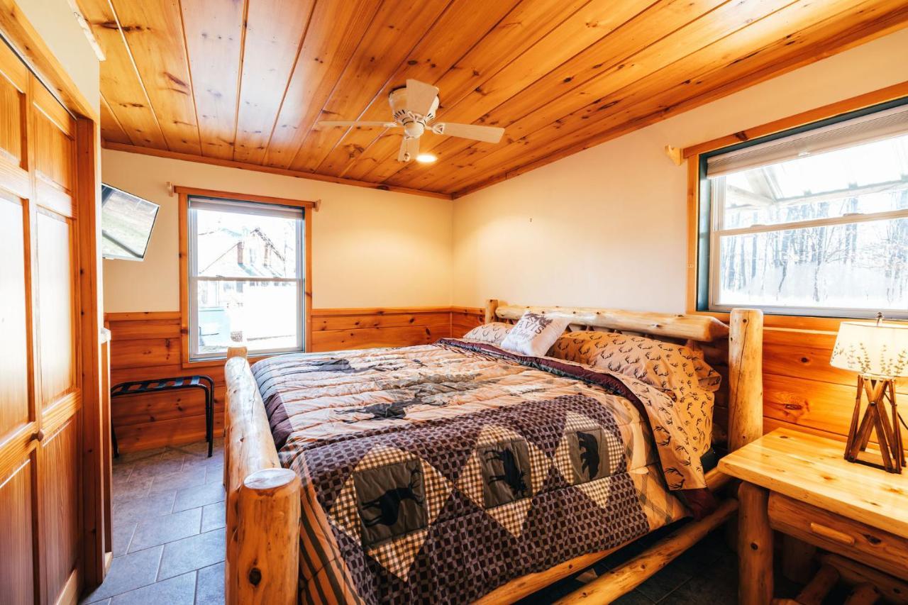 Ski Chalet W-Hot Tub, Only 3 Min To Sunday River Ski Lifts! بيتيل المظهر الخارجي الصورة